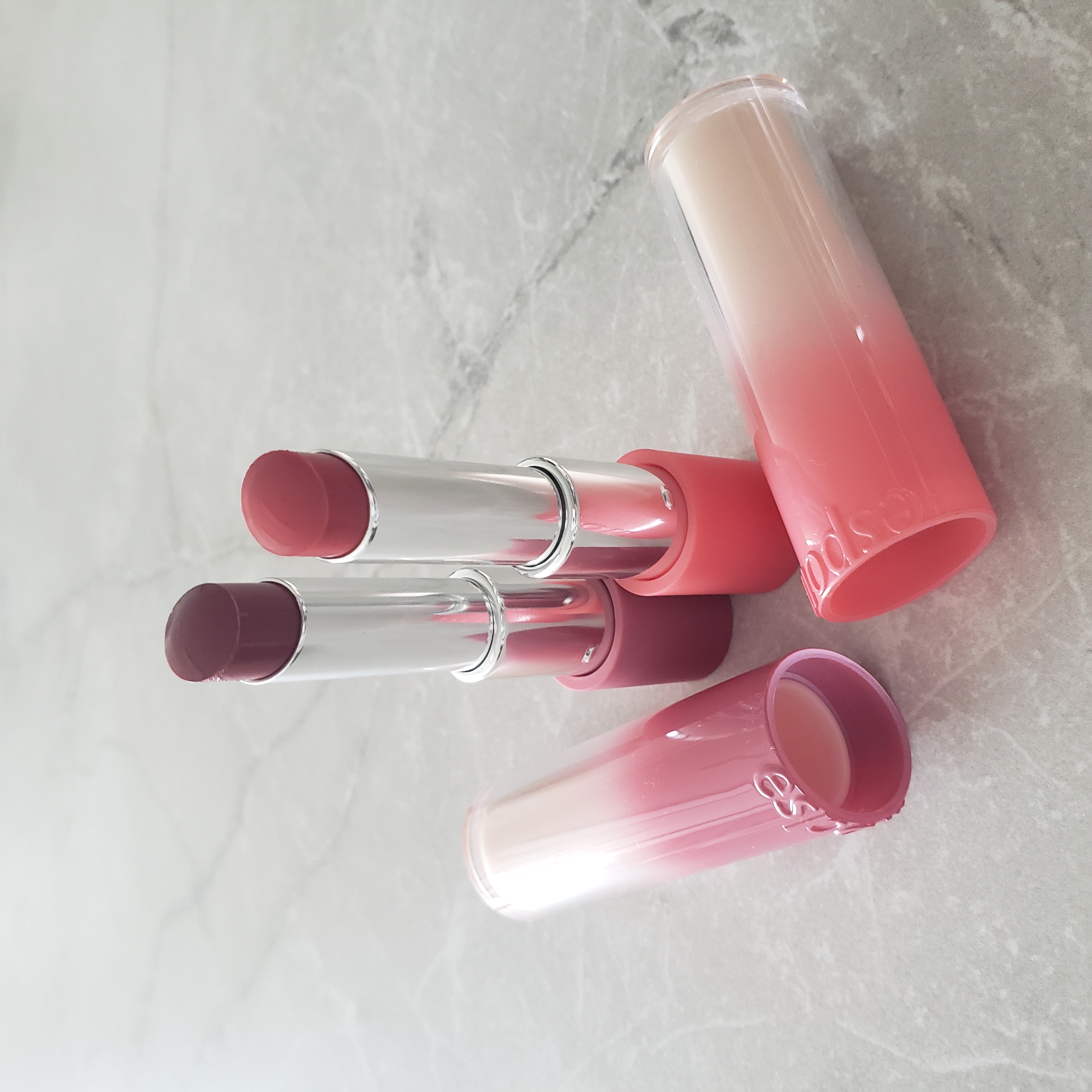 ノーウェアリップスティックバーミンググロー/espoir/口紅を使ったクチコミ（2枚目）