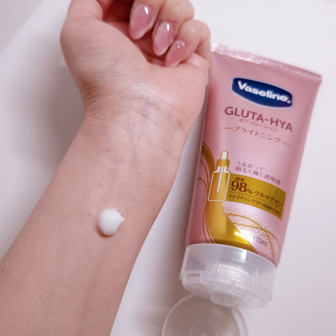 グルタヒア ボディローション ブライトニング/ヴァセリン/ボディローションを使ったクチコミ（2枚目）