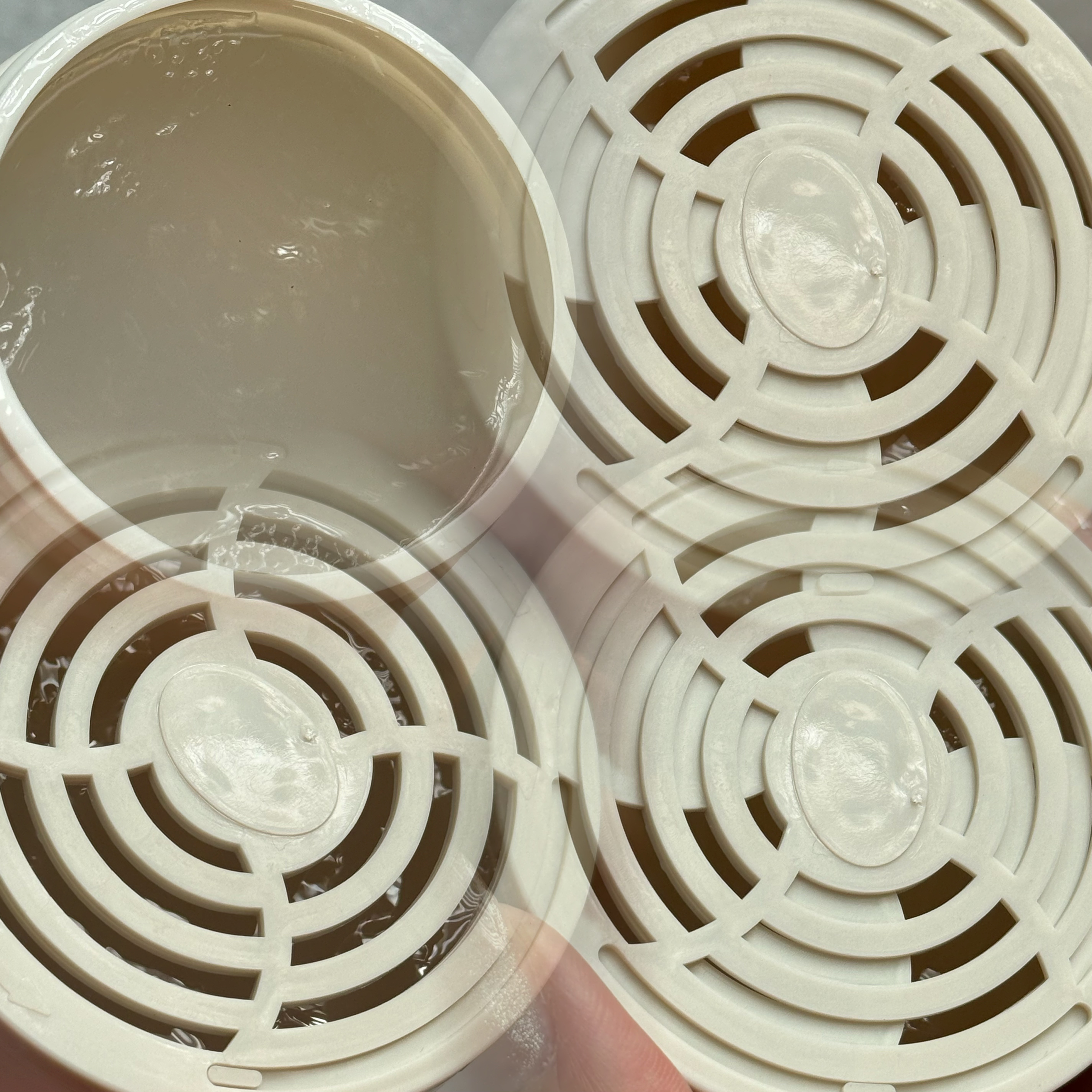 ヴィーガン パフューム 消臭剤 ホワイトティー＆ジャスミン/LAVOIR/ルームフレグランスを使ったクチコミ（2枚目）