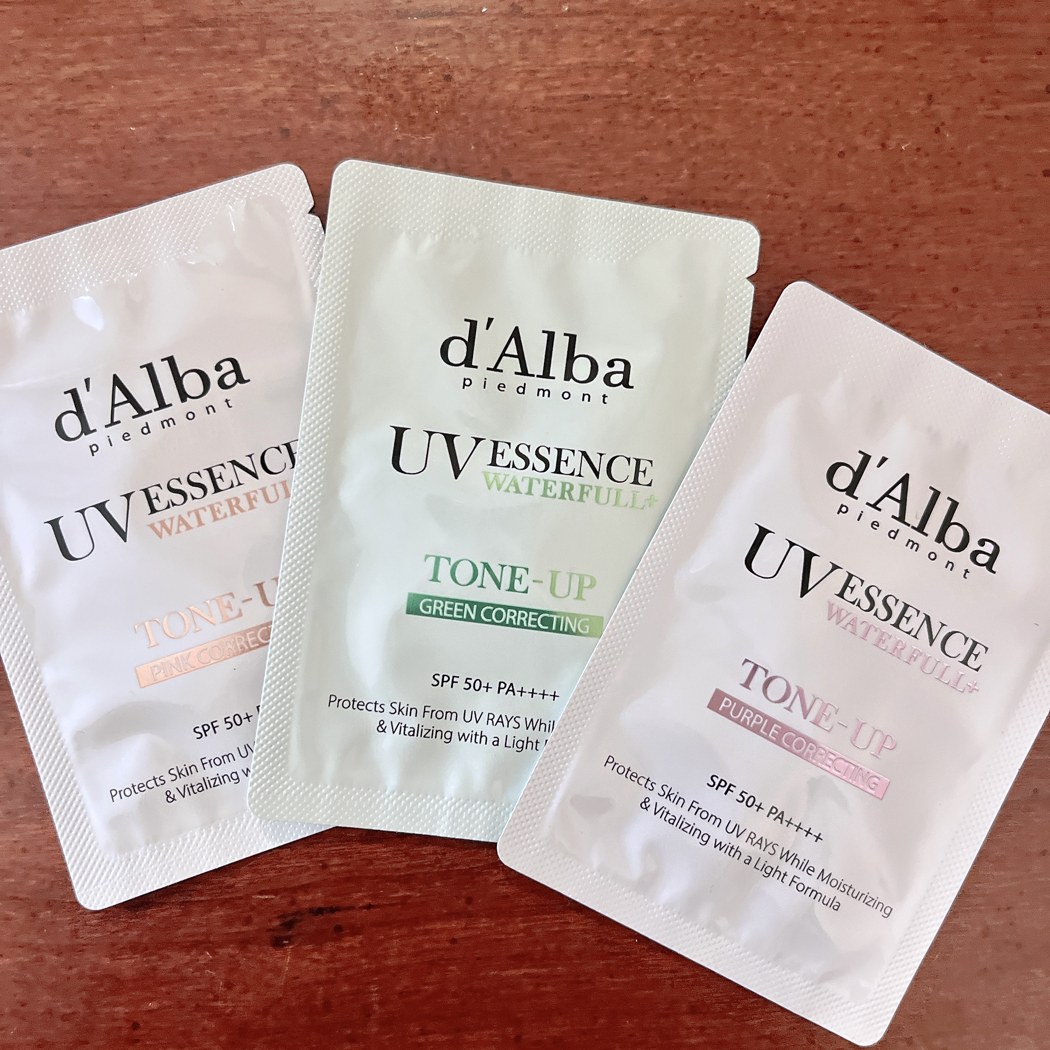 ダルバ ウォータフル トーンアップ サンクリーム(パープル)/ダルバ/日焼け止めクリームを使ったクチコミ（1枚目）