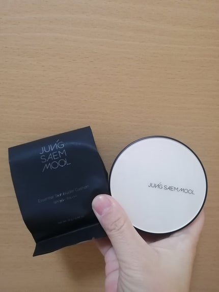 エッセンシャル スキン ヌーダー クッション/JUNG SAEM MOOL/クッションファンデーションを使ったクチコミ(1枚目)