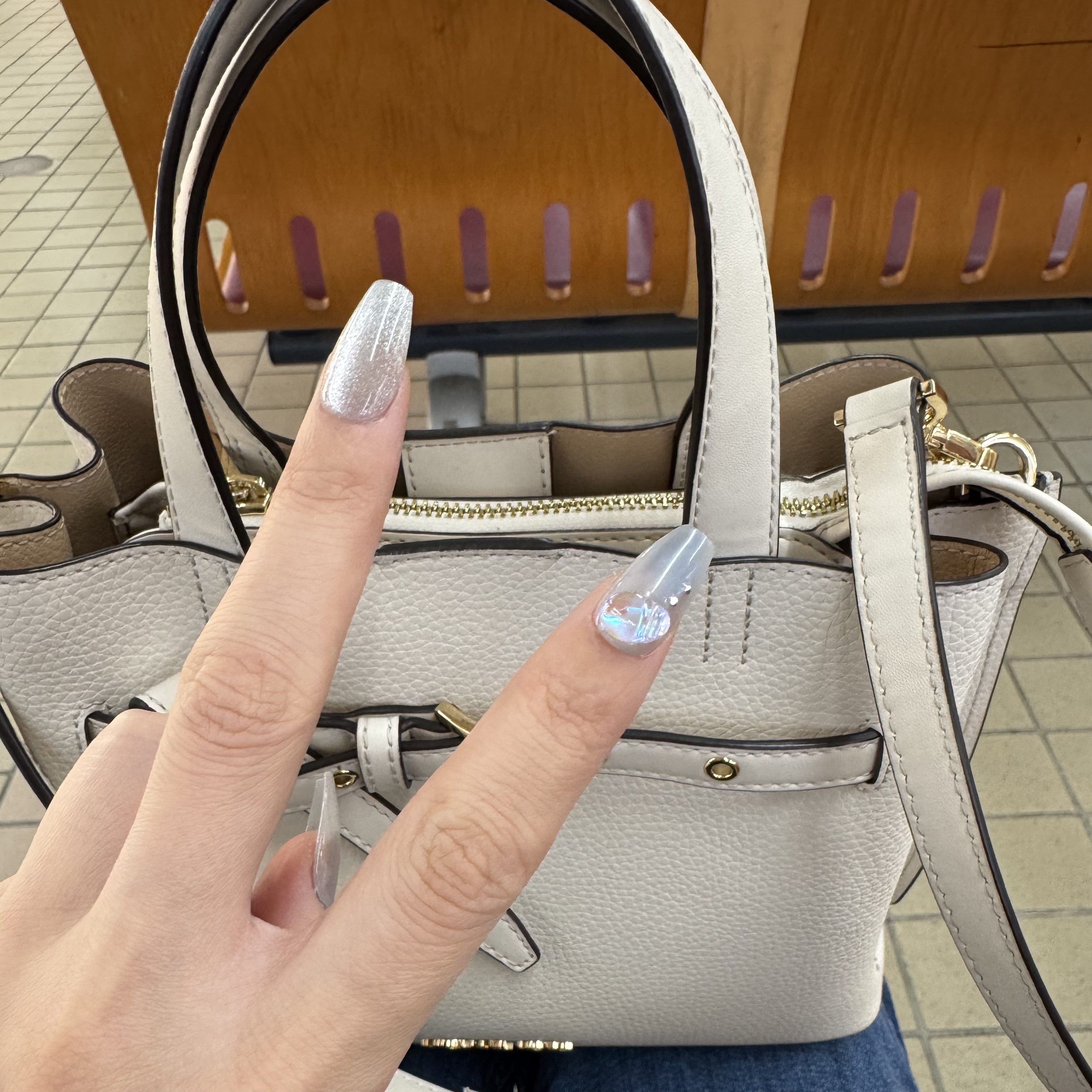 ル ルージュ デュオ ウルトラ トゥニュ/CHANEL/口紅を使ったクチコミ（2枚目）