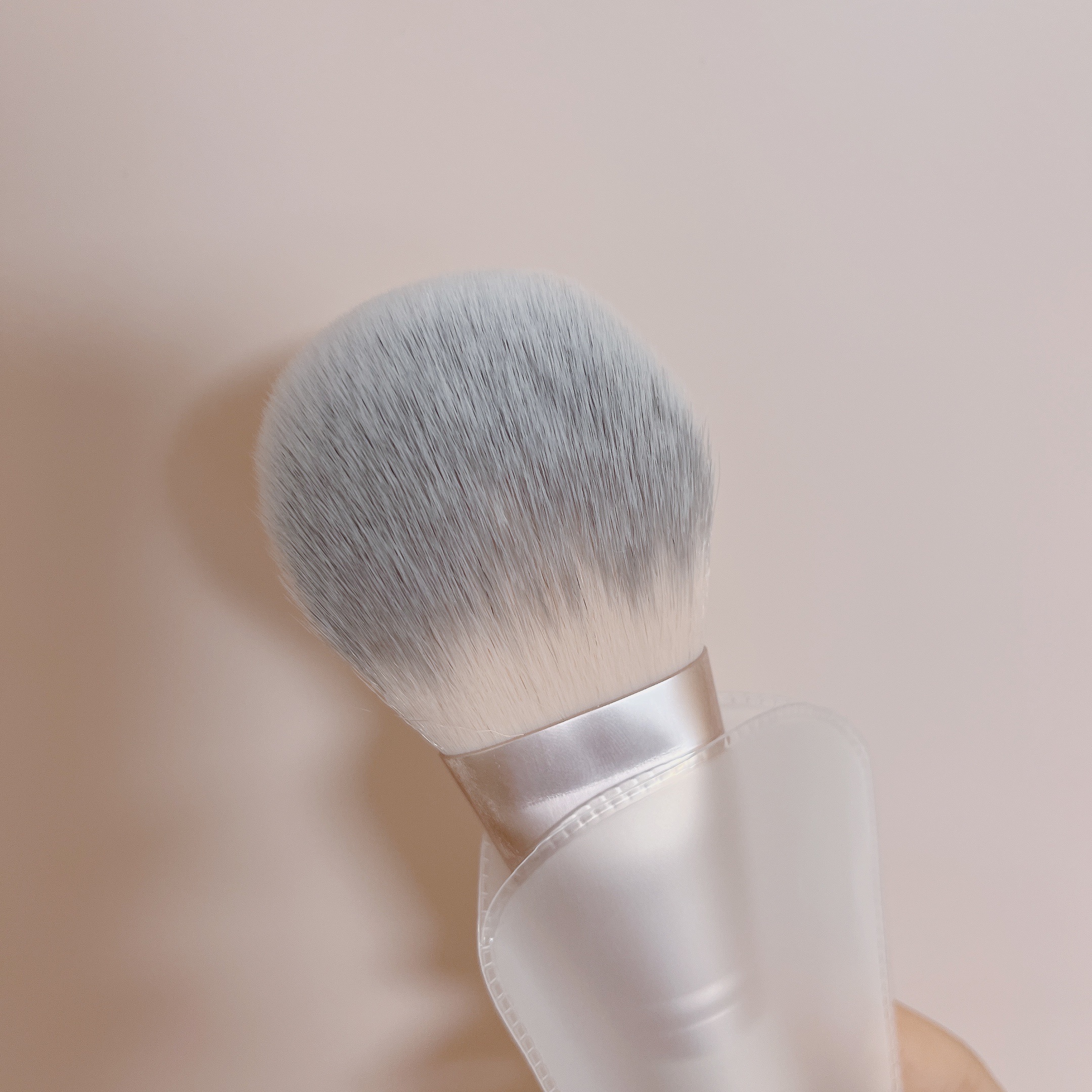 パウダーファンブラシ/ロージーローザ/メイクブラシを使ったクチコミ（2枚目）