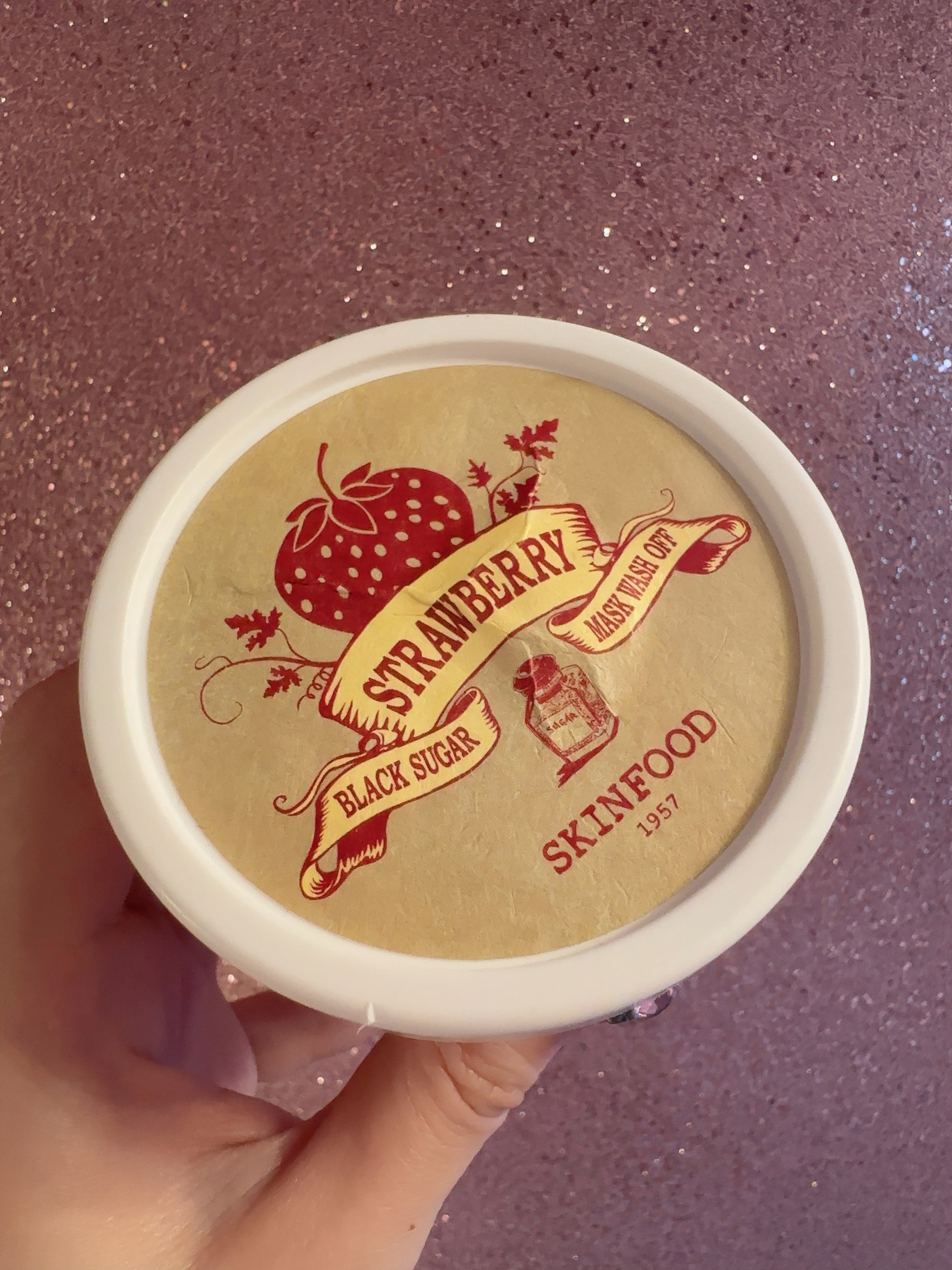 SKINFOOD ストロベリーシュガー フードマスクのクチコミ「\\スクラブ一軍〔SKINFOOD〕使い切り報告🍓//

𓂃𓈒𓏸✧︎𓂃𓈒𓏸✧︎𓂃𓈒𓏸✧︎𓂃𓈒𓏸.....」（2枚目）