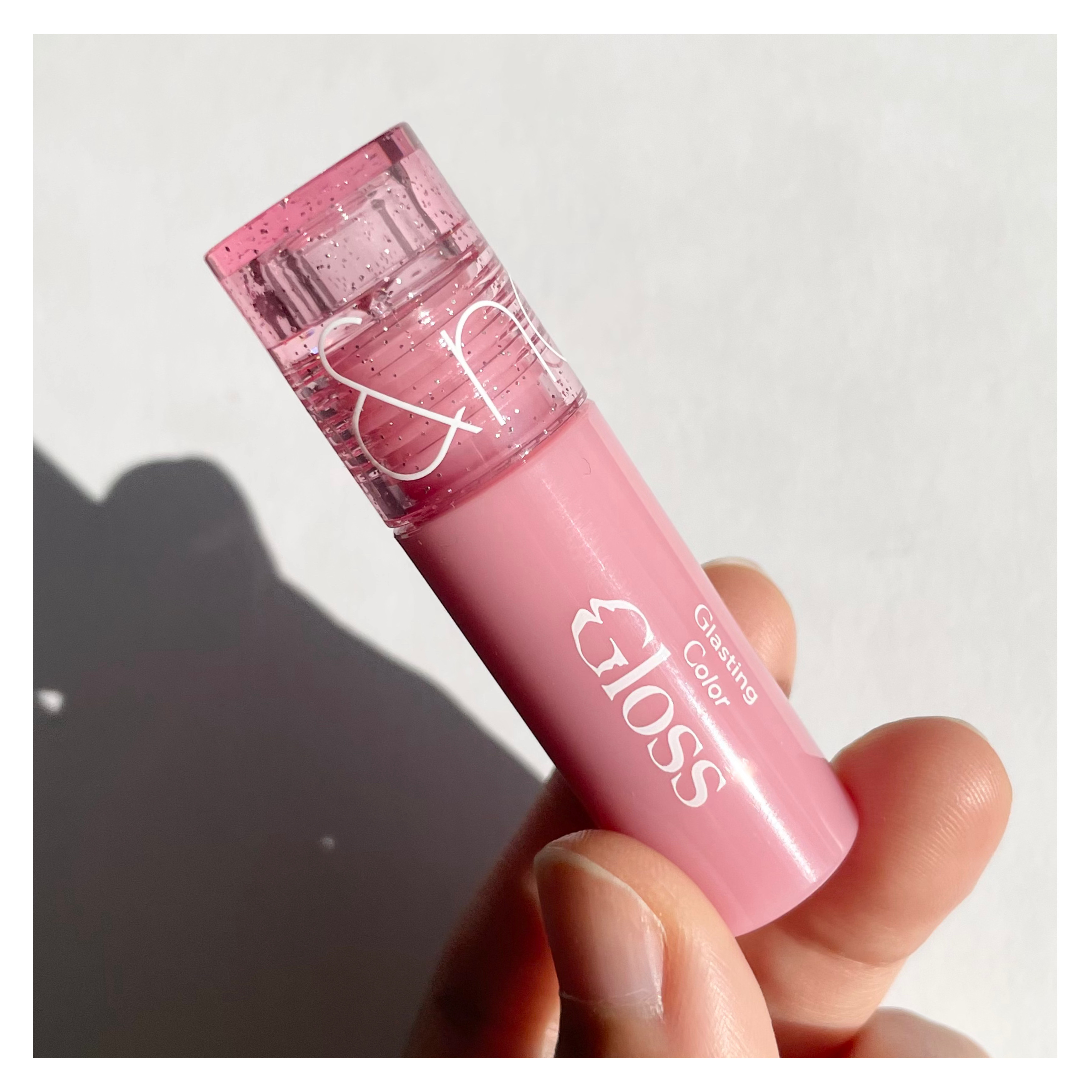 グラスティングカラーグロス/rom&nd/リップグロスを使ったクチコミ（2枚目）