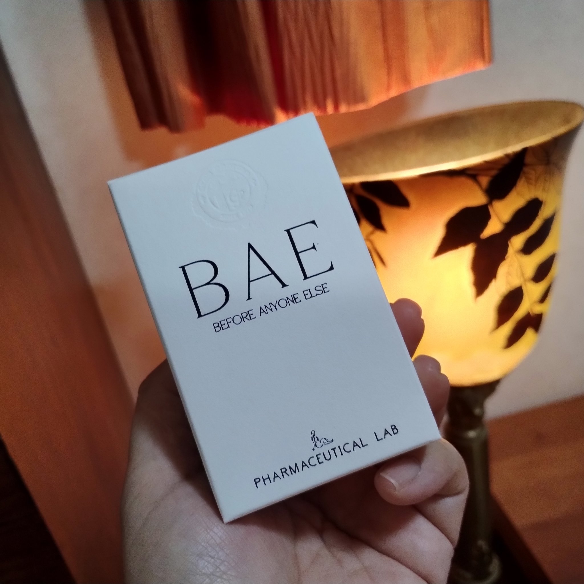 毎日寒い日が続いているのでバスタイムは湯船にたっぷりお湯をはって【BAE（ベイ）】『 バスフレグランス』　「CHARDONNAY」50ml　を垂らすのがナイトルーティンになっています🛀

バスフレグランスはお風呂のお湯に入れて香りを楽しむ