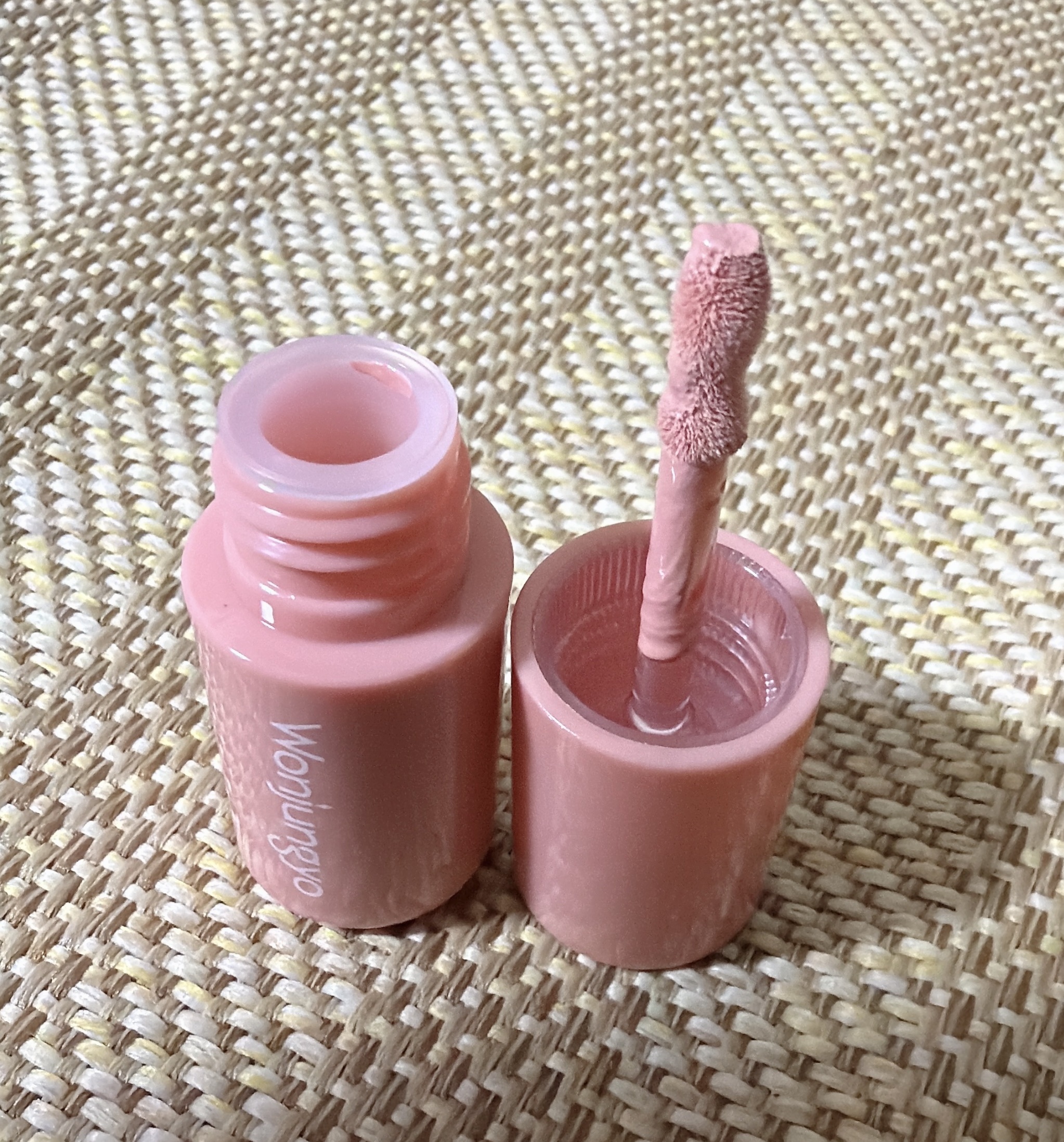 ウォンジョンヨ ベアブルームチーク 01 ミルクピーチ/Wonjungyo/リキッドチークを使ったクチコミ（2枚目）