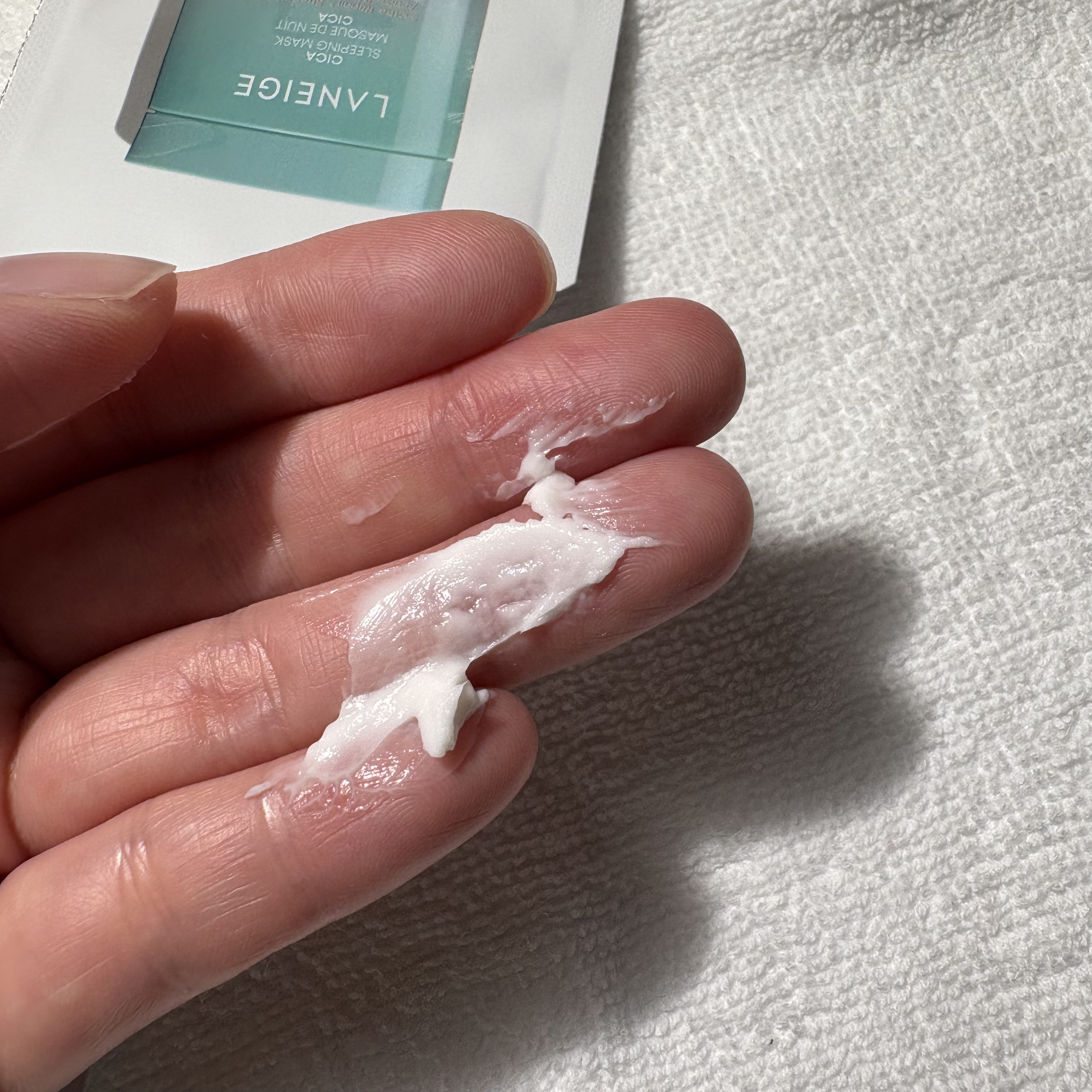 シカスリーピングマスク N/LANEIGE/フェイスクリームを使ったクチコミ（3枚目）