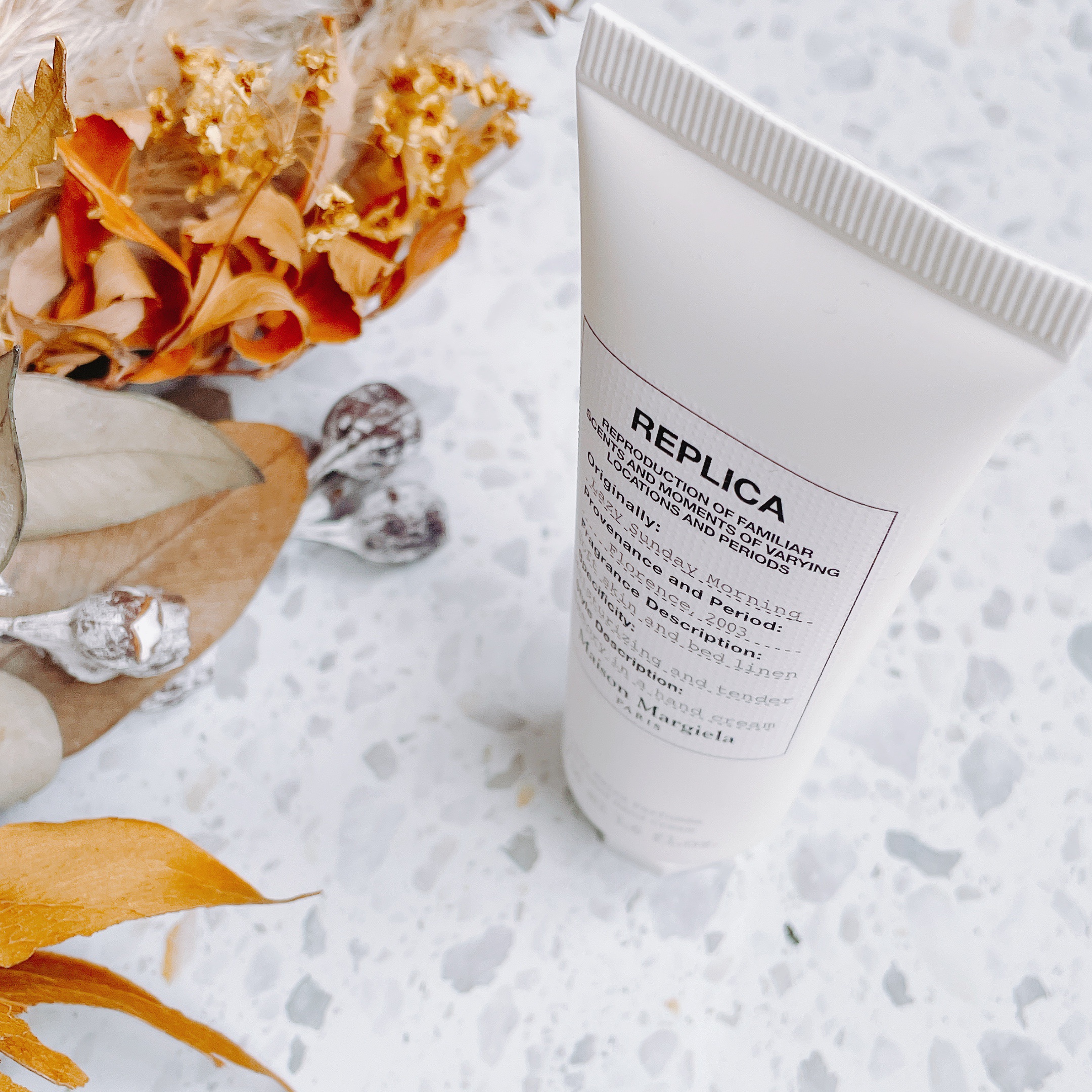 レプリカ ハンドクリーム レイジーサンデー モーニング/Maison Margiela Fragrances/ハンドクリームを使ったクチコミ（2枚目）