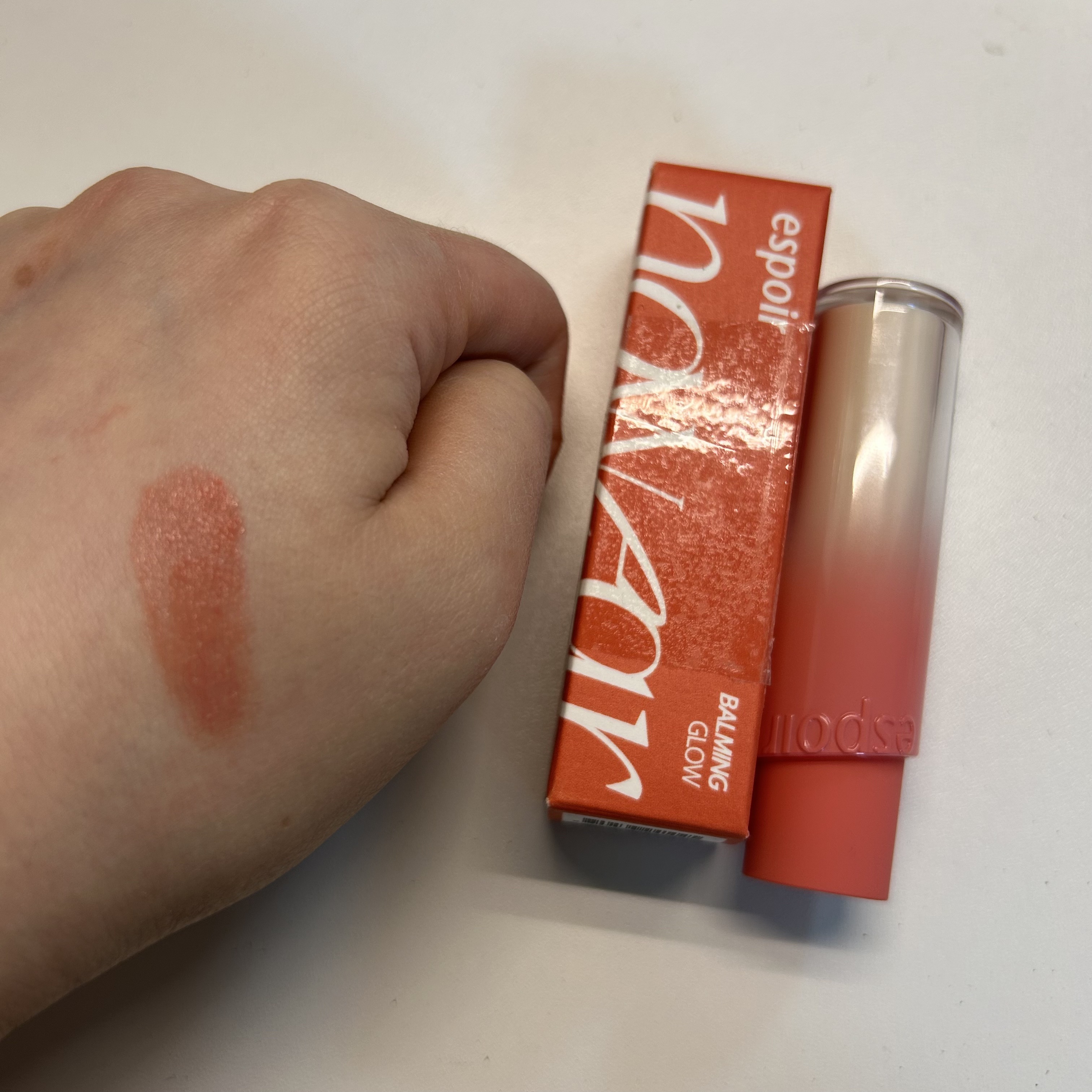 ノーウェアリップスティックバーミンググロー/espoir/口紅を使ったクチコミ（2枚目）