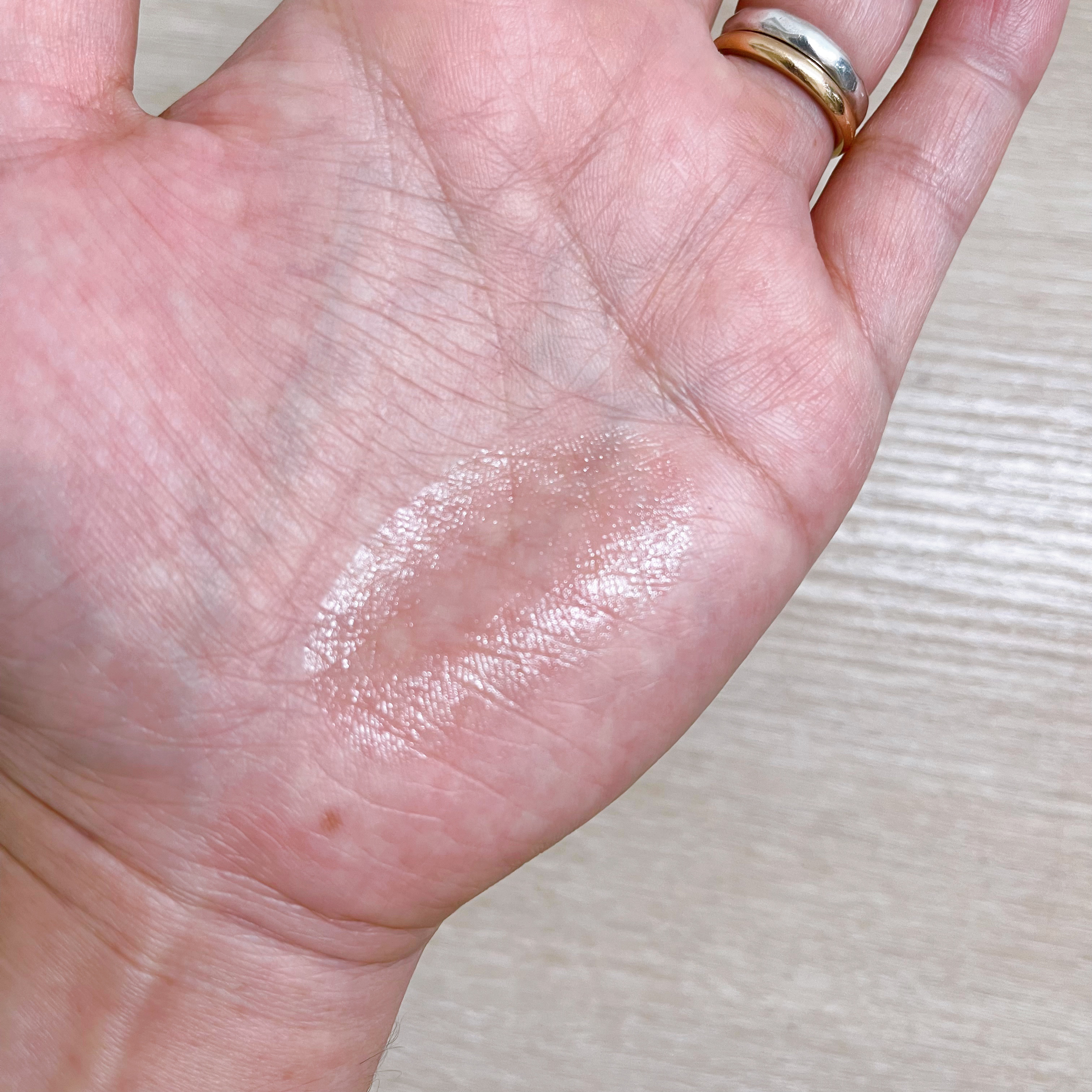 リップクリームRD ちいかわ マスコット付きリップクリーム〈ハチワレ〉/株式会社レイス/リップクリームを使ったクチコミ（3枚目）