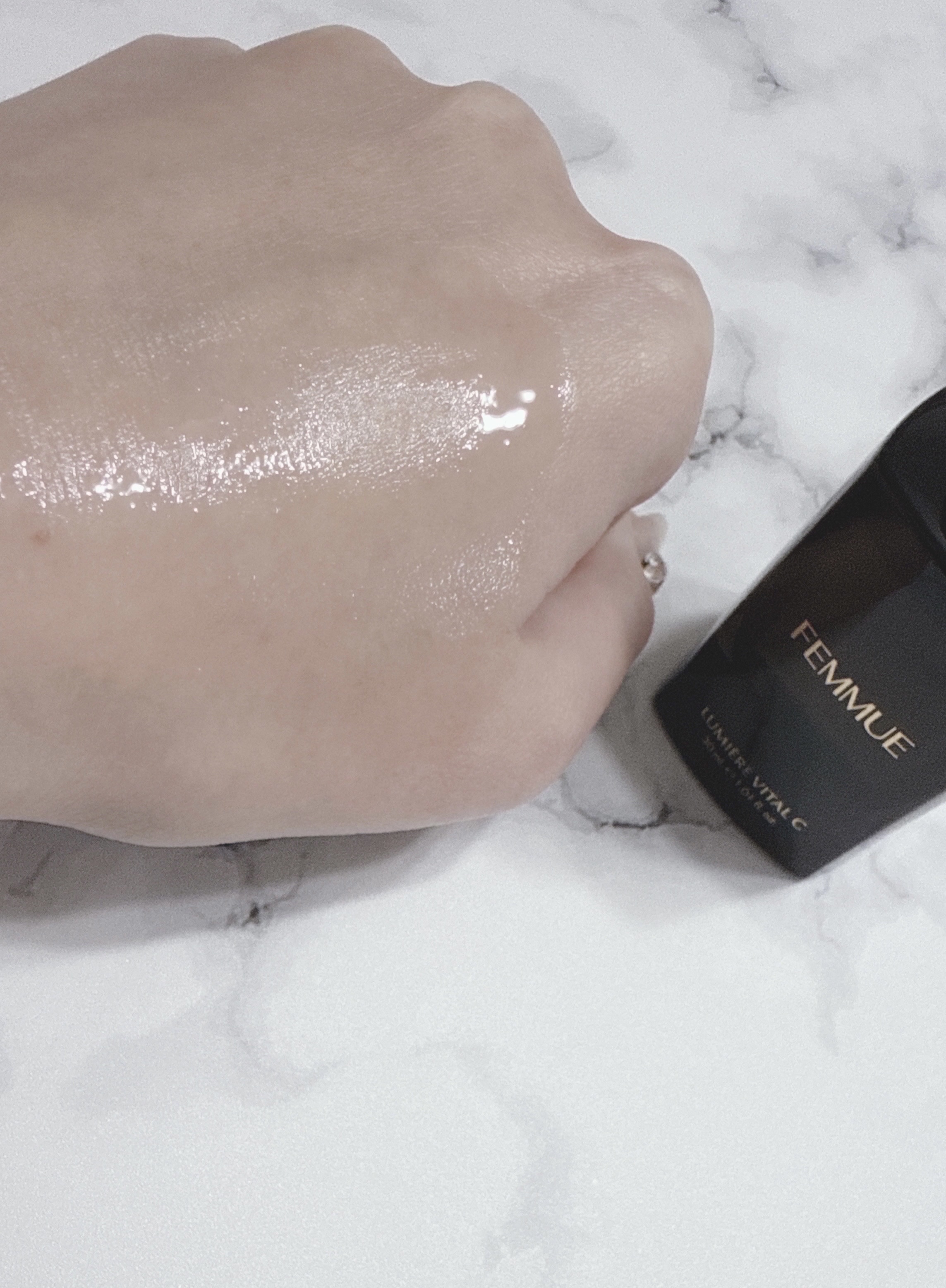 ルミエール ヴァイタルC/FEMMUE/ブースター・導入液を使ったクチコミ（3枚目）