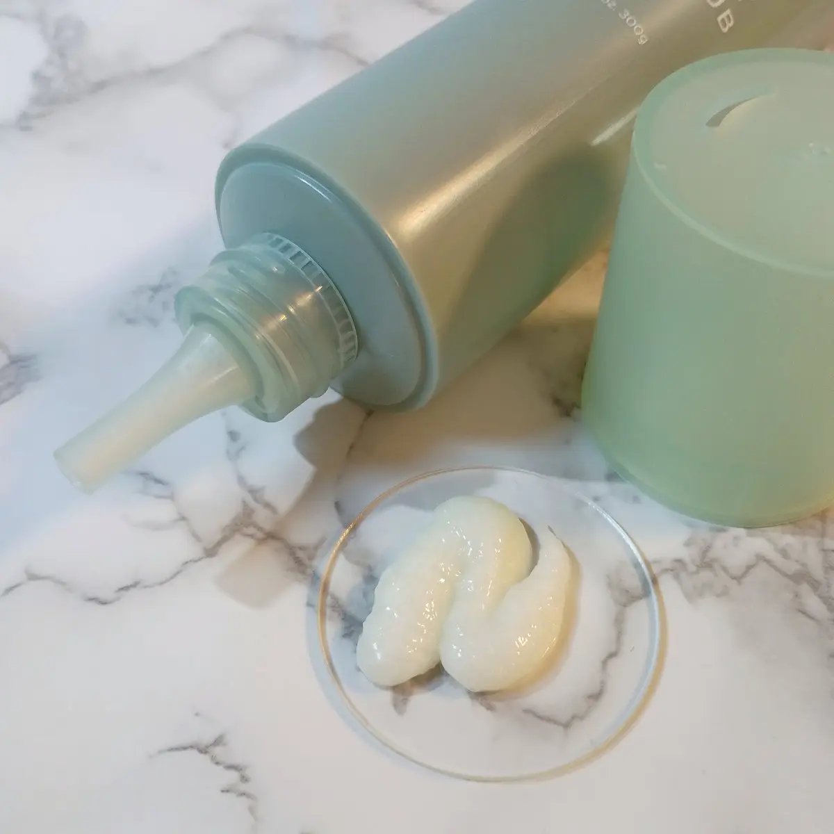 ローズマリーソルトスカルプシャンプー/AROMATICA/市販シャンプーを使ったクチコミ（2枚目）