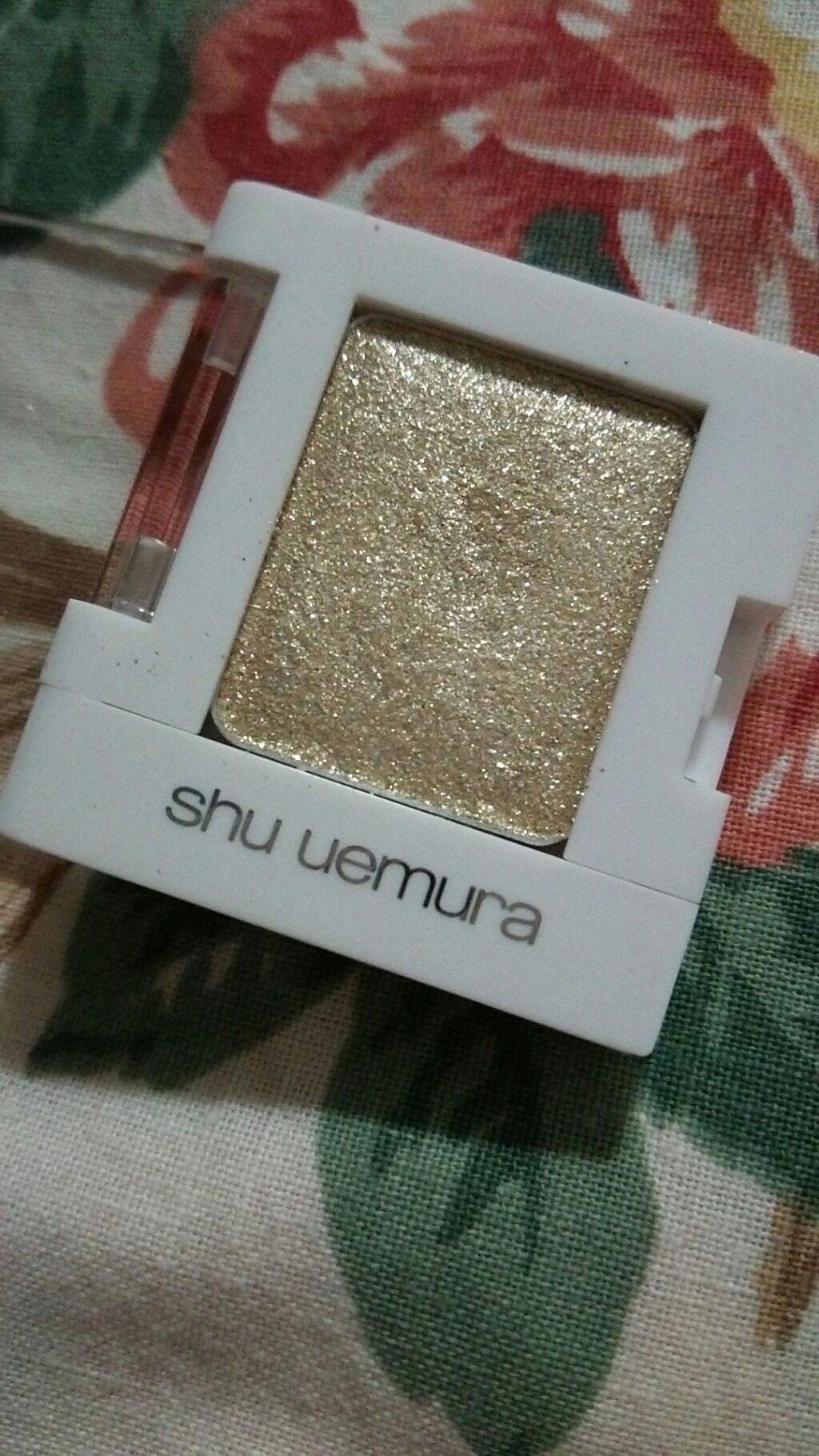（旧）プレスド アイシャドー (レフィル)/shu uemura/単色アイシャドウを使ったクチコミ（1枚目）