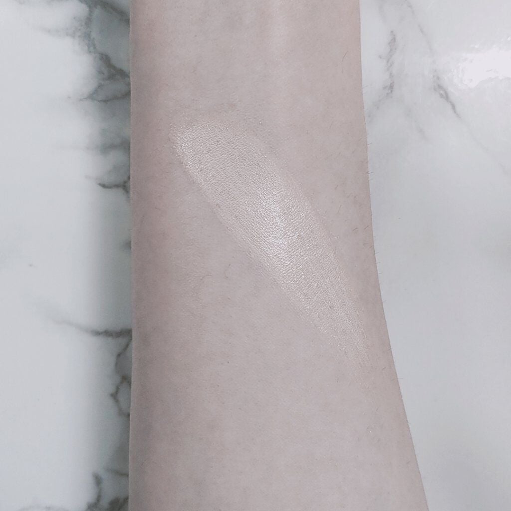 モイスチュアライジング ファンデーション プライマー/PAUL & JOE BEAUTE/化粧下地を使ったクチコミ(2枚目)