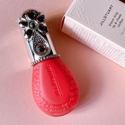 ジルスチュアート ブルームドロップ リップ&チーク シフォン 01 kiss bloom/JILL STUART/リキッドチークを使ったクチコミ(1枚目)