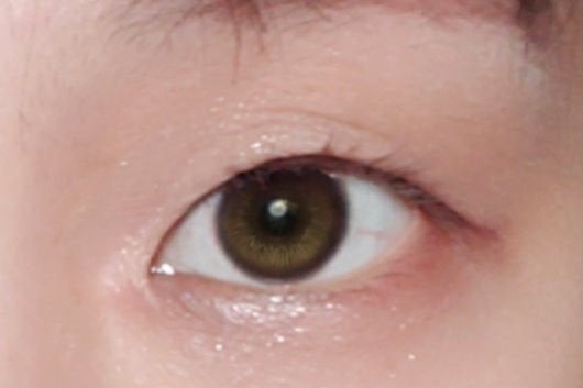 スキルレスライナー/LUMIURGLAS/リキッドアイライナーを使ったクチコミ(8枚目)