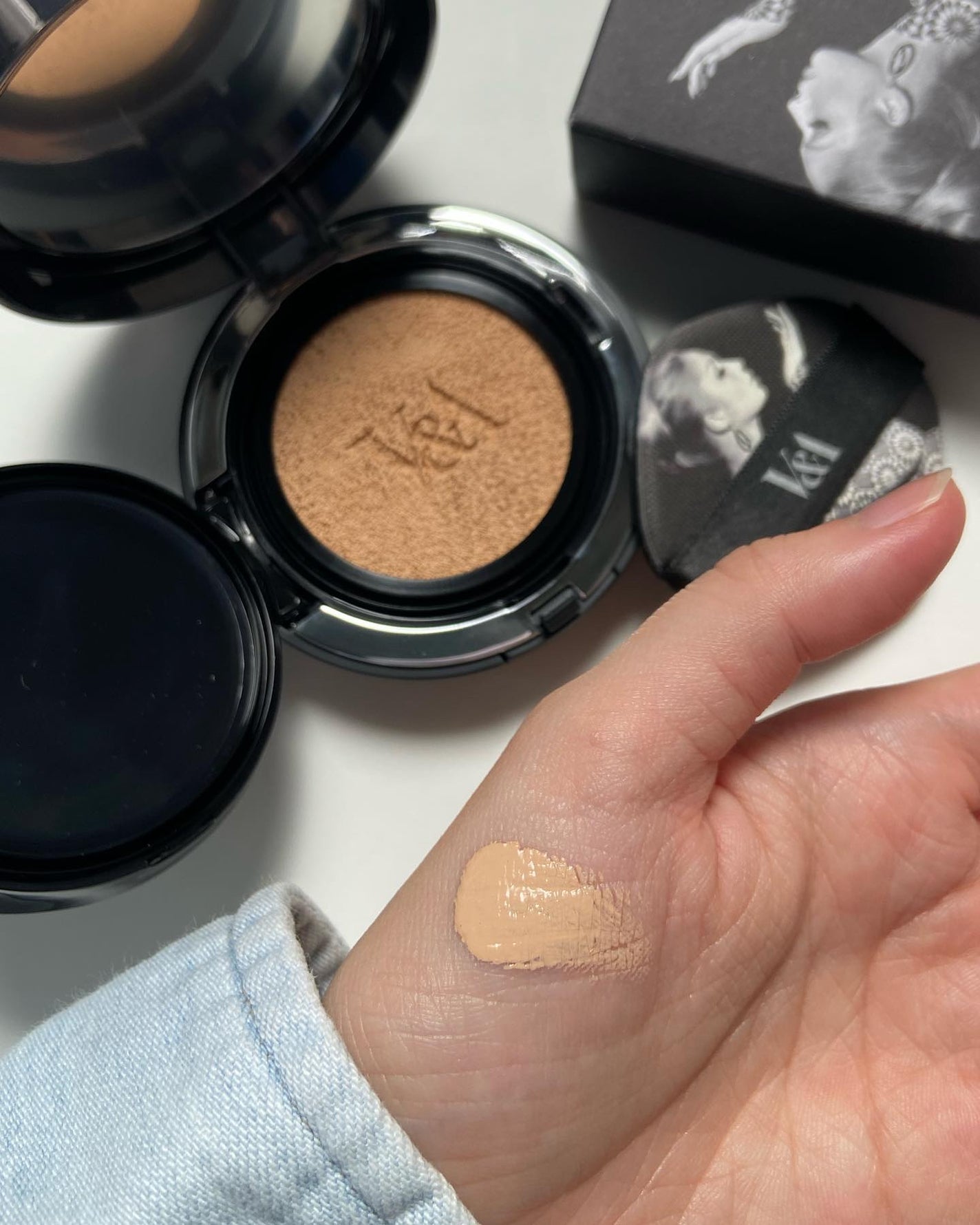 ロングウェアクッションファンデーション/V&Aビューティー/クッションファンデーションを使ったクチコミ(2枚目)