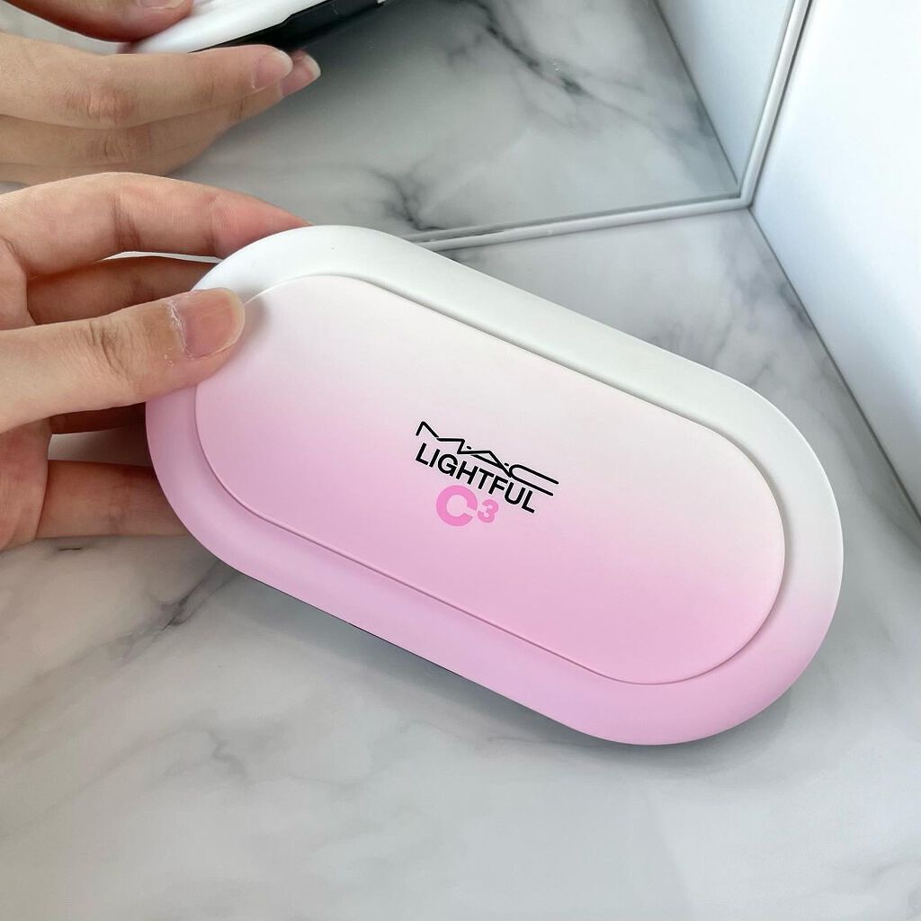 ライトフル C３ ナチュラル シルク パウダーファンデーション/M・A・C/パウダーファンデーションを使ったクチコミ（3枚目）