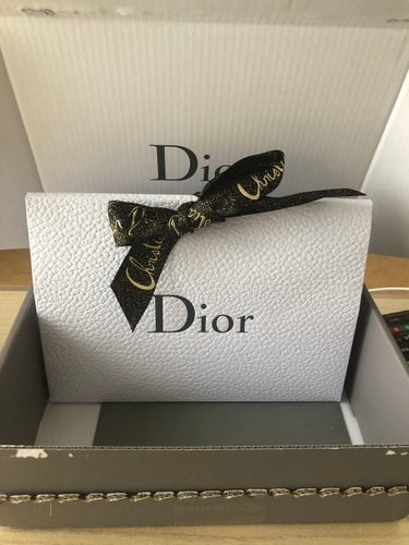 トリオ ブリック パレット＜ピュア グロウ＞/Dior/アイシャドウパレットを使ったクチコミ（2枚目）