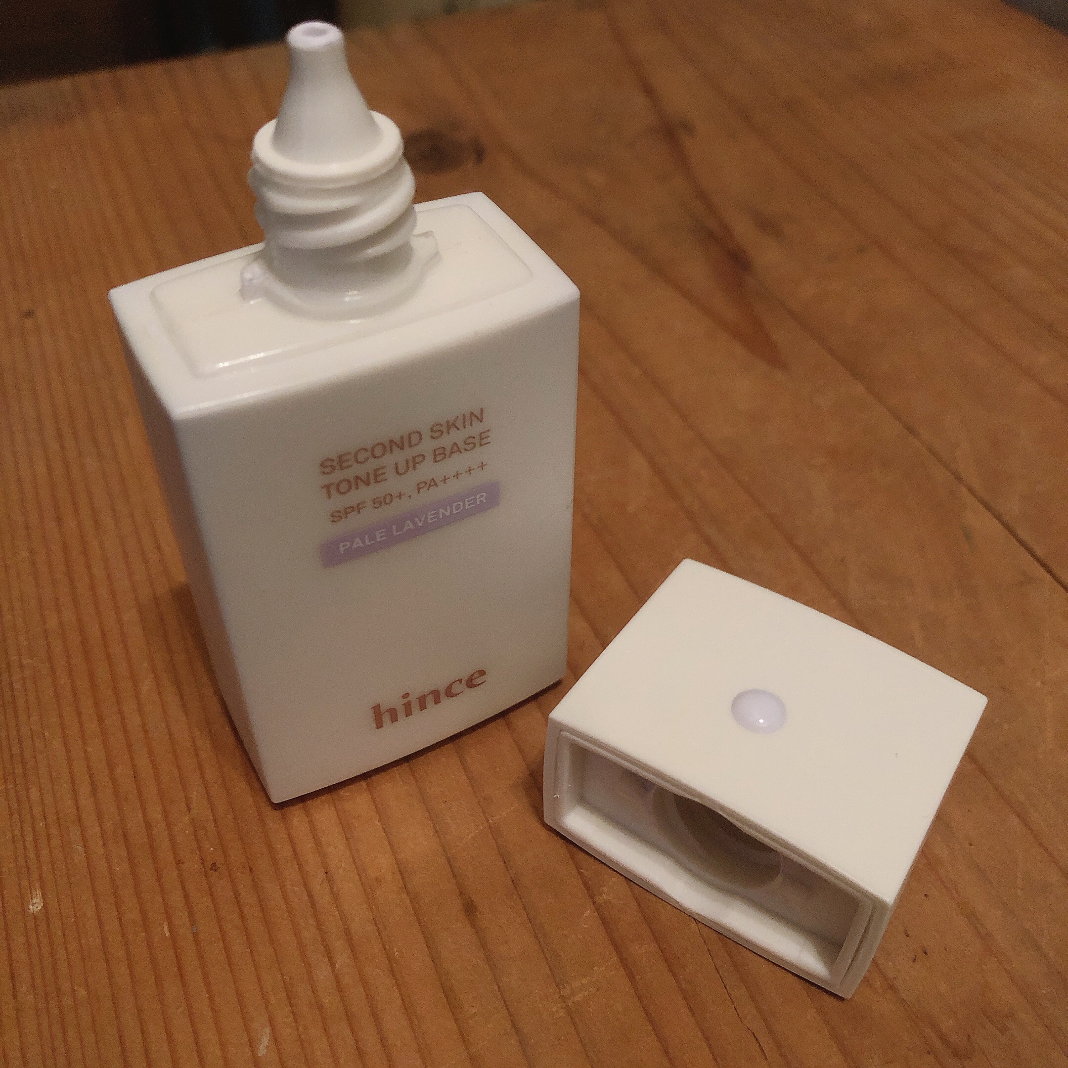 セカンドスキントーンアップベース ペールラベンダー/hince/化粧下地を使ったクチコミ（1枚目）