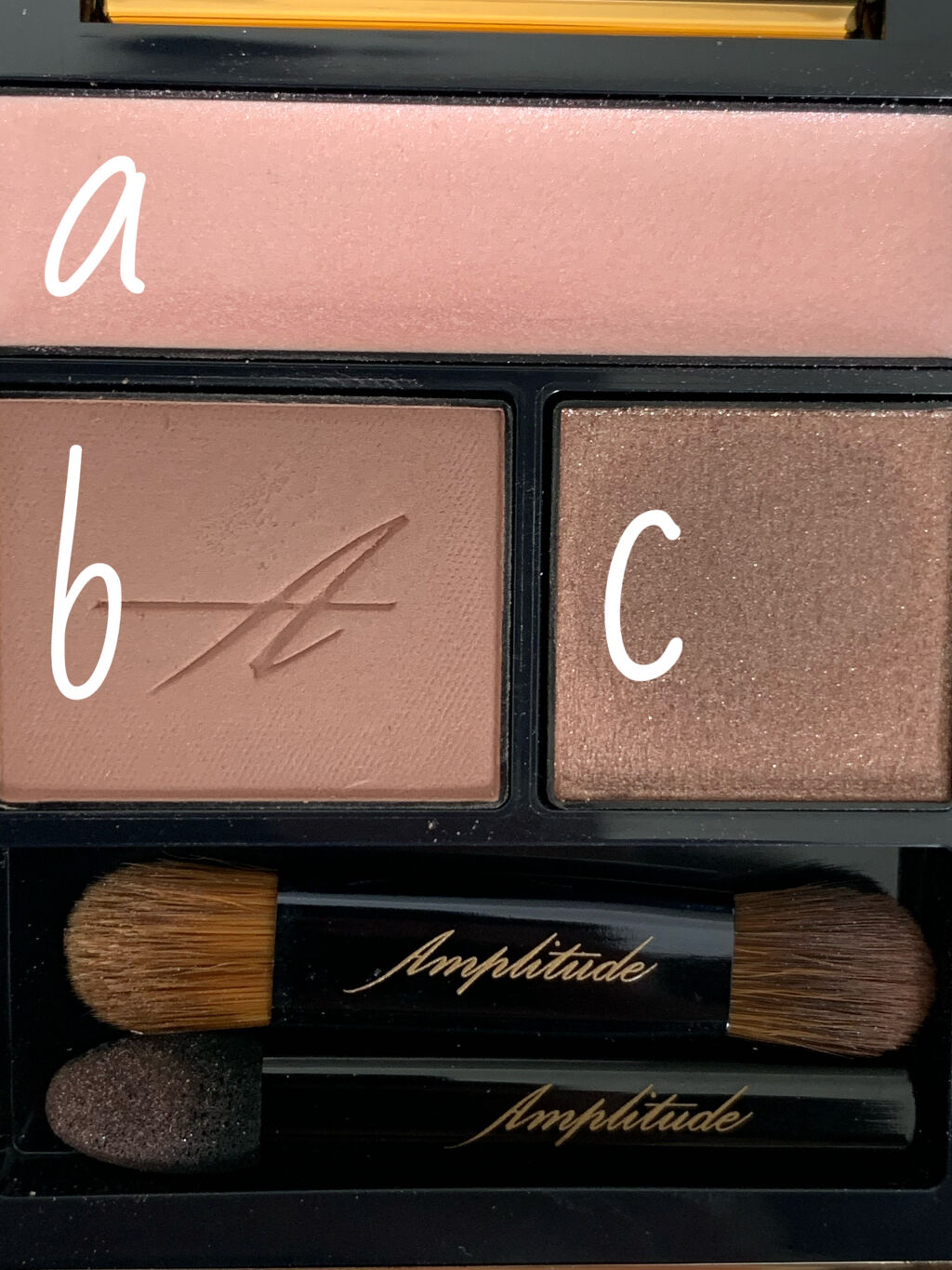 コンスピキュアス アイズ/Amplitude/アイシャドウパレットを使ったクチコミ（3枚目）