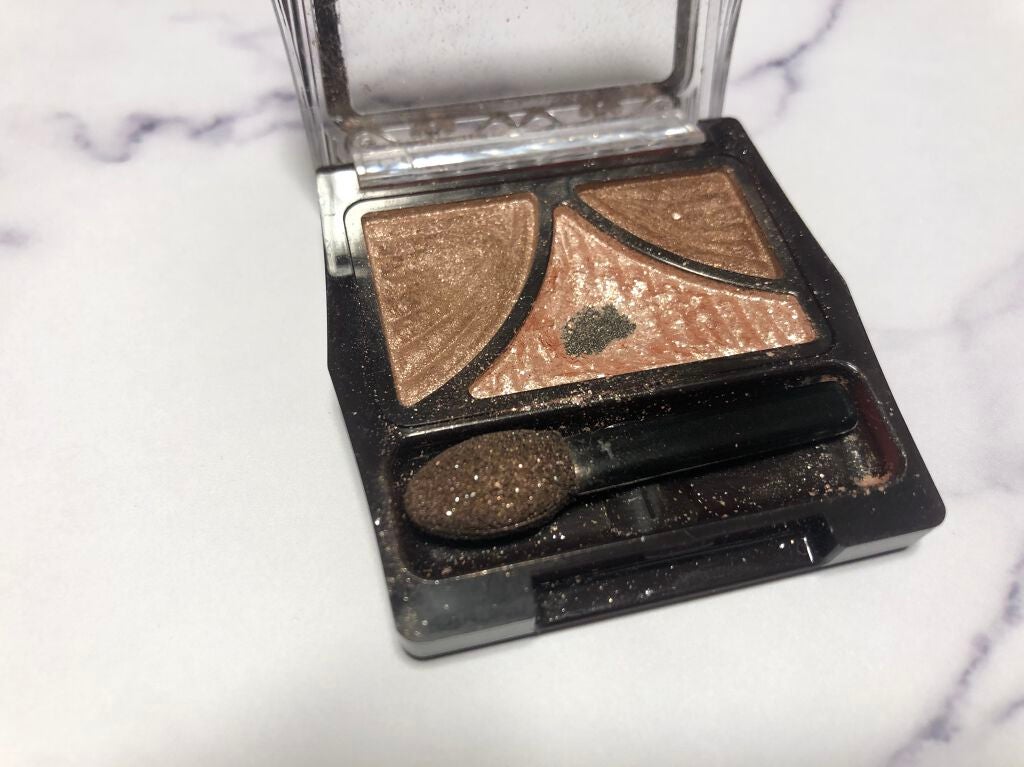 ジューシーピュアアイズ/キャンメイク/アイシャドウパレットを使ったクチコミ(2枚目)