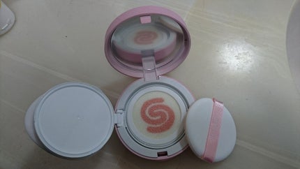 WHITE CREAMY CUSHION(ウユファンデ)/G9SKIN/化粧下地を使ったクチコミ(2枚目)