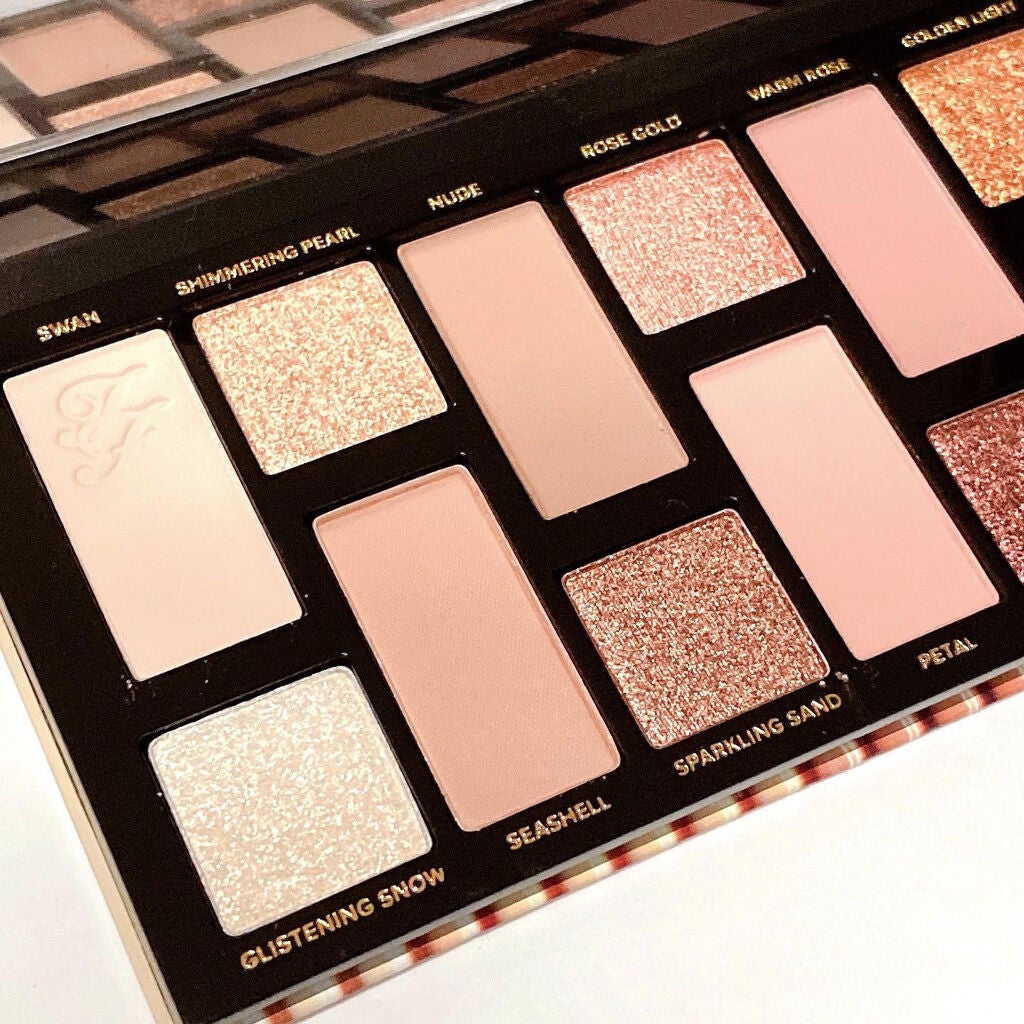 ボーン ディス ウェイ ザ ナチュラル ヌード アイシャドウ パレット/Too Faced/アイシャドウパレットを使ったクチコミ(3枚目)