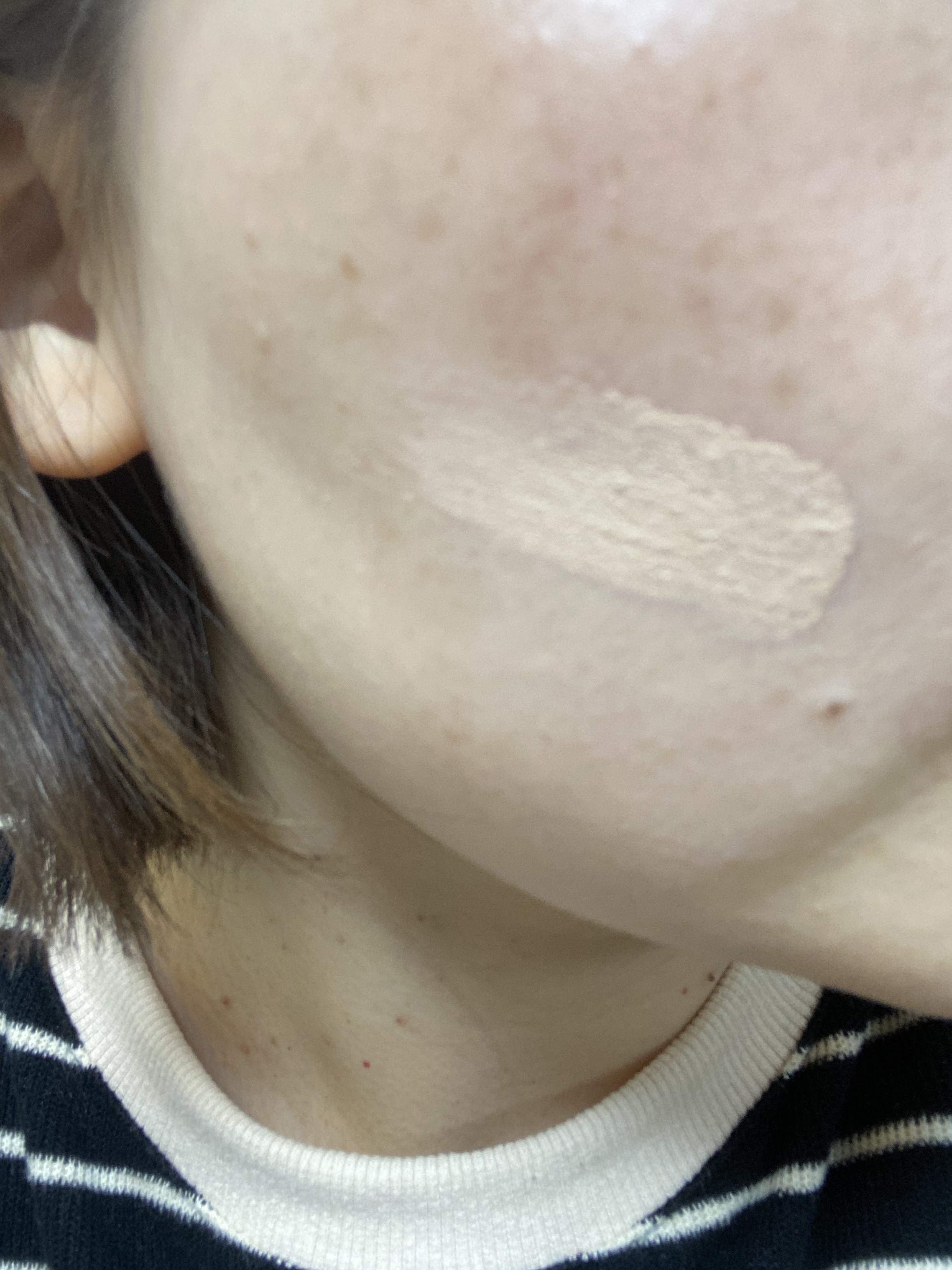 ジヴェルニー 密着カバーファンデーション 22C ロージーベージュ/GIVERNY/リキッドファンデーションを使ったクチコミ（3枚目）