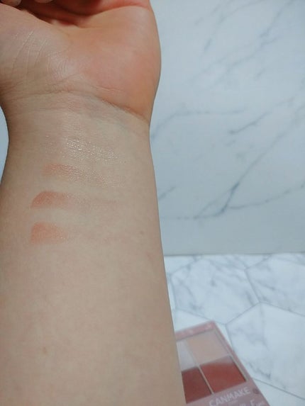 シルキースフレアイズ(マットタイプ)/キャンメイク/アイシャドウパレットを使ったクチコミ(2枚目)