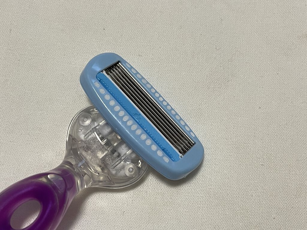 ハイドロシルク ホルダー （刃付き） お試し用/ハイドロシルク/シェーバーを使ったクチコミ（3枚目）