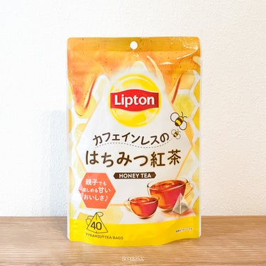 .
⁡
リプトン
カフェインレスのはちみつ紅茶🍯
⁡
お湯を注ぐと
はちみつの甘〜い香りが広がります
⁡
抽出液1杯あたり0kcalですが
甘さを感じられます！
⁡
牛乳を加えてミルクティーにしても
す