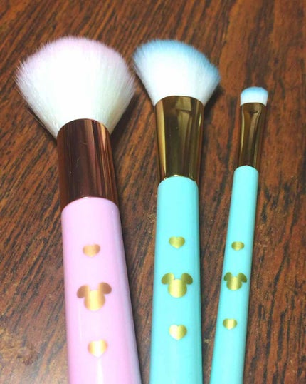 ごくふわっ ミッキーブラシ/DAISO/メイクブラシを使ったクチコミ(1枚目)