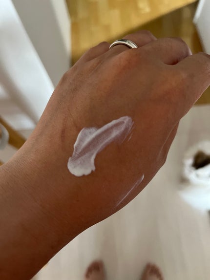 ヒアルーシカ ウォーターフィット サンセラム/SKIN1004/日焼け止めローションを使ったクチコミ(2枚目)