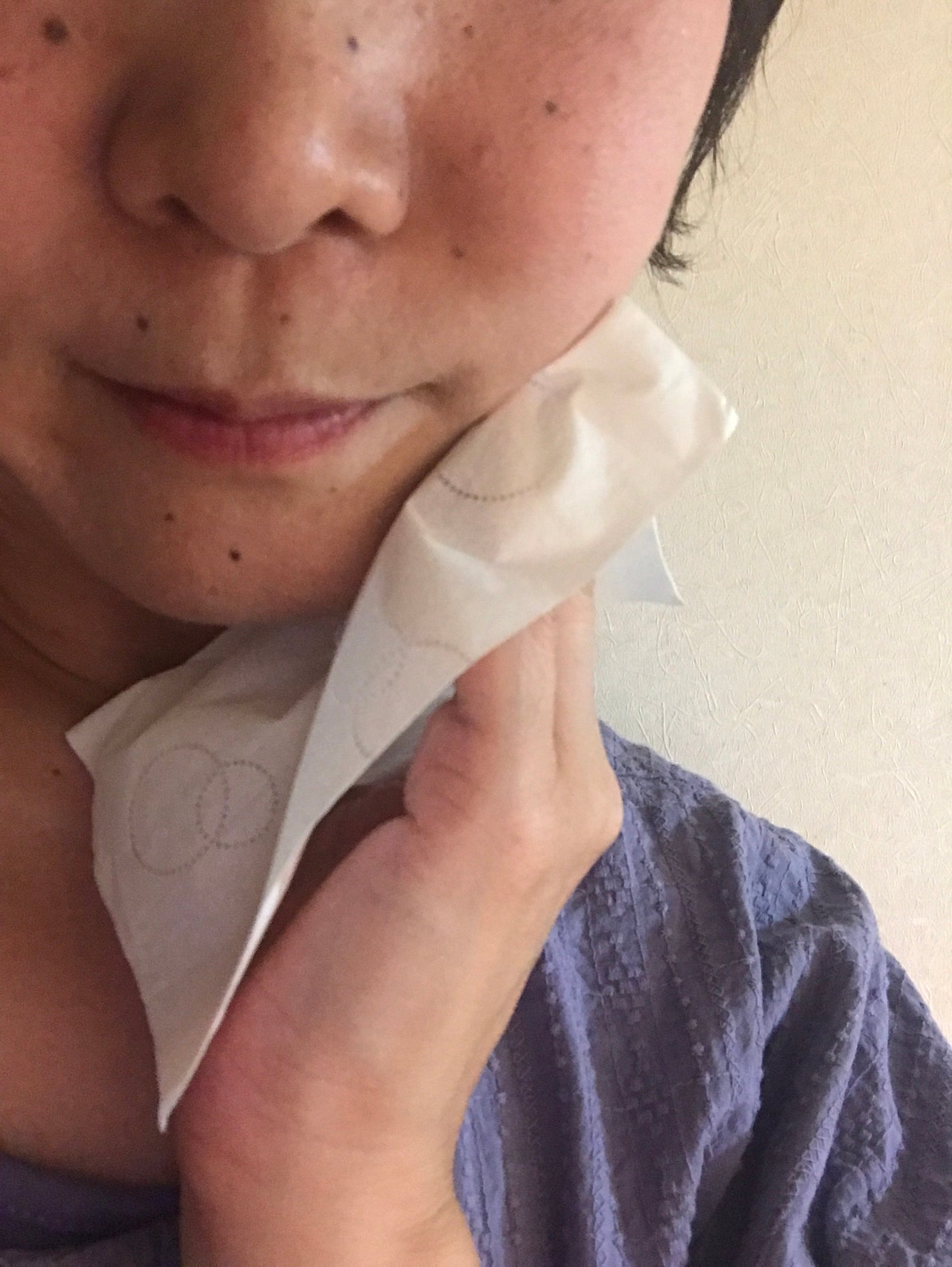 よそいき保湿ティシュ/ネピア/ティッシュを使ったクチコミ(10枚目)