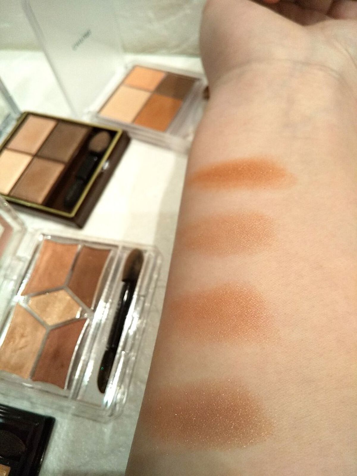 スキニーリッチシャドウ/excel/アイシャドウパレットを使ったクチコミ（2枚目）