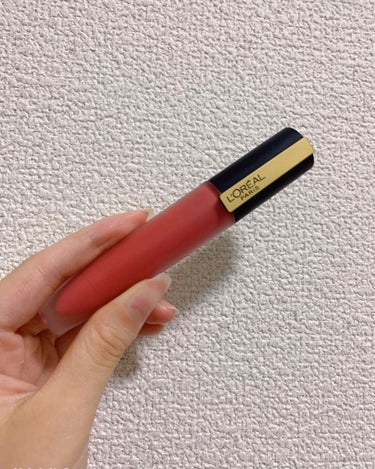 

▽ LOREAL PARIS
     ルージュシグネチャー  124



単刀直入に言うと
めちゃくちゃデパコスです🌟🌟🌟🌟


塗り心地と言い落ちにくさと言い使いやすさと言い
完全にデパコスな