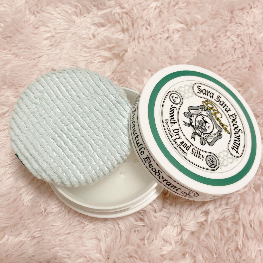 薬用さらさらデオドラントパウダー/デオナチュレ/デオドラント・制汗剤を使ったクチコミ（3枚目）