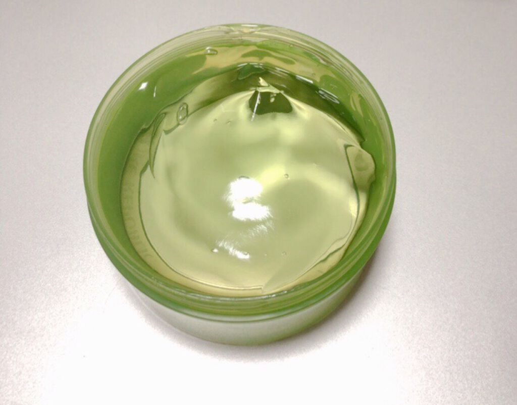 マイルド&モイスチャーアロエジェル/ネイチャーリパブリック/ボディローションを使ったクチコミ(2枚目)