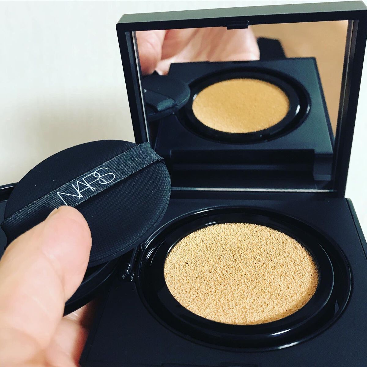 ナチュラルラディアント ロングウェア クッションファンデーション/NARS/クッションファンデーションを使ったクチコミ(2枚目)