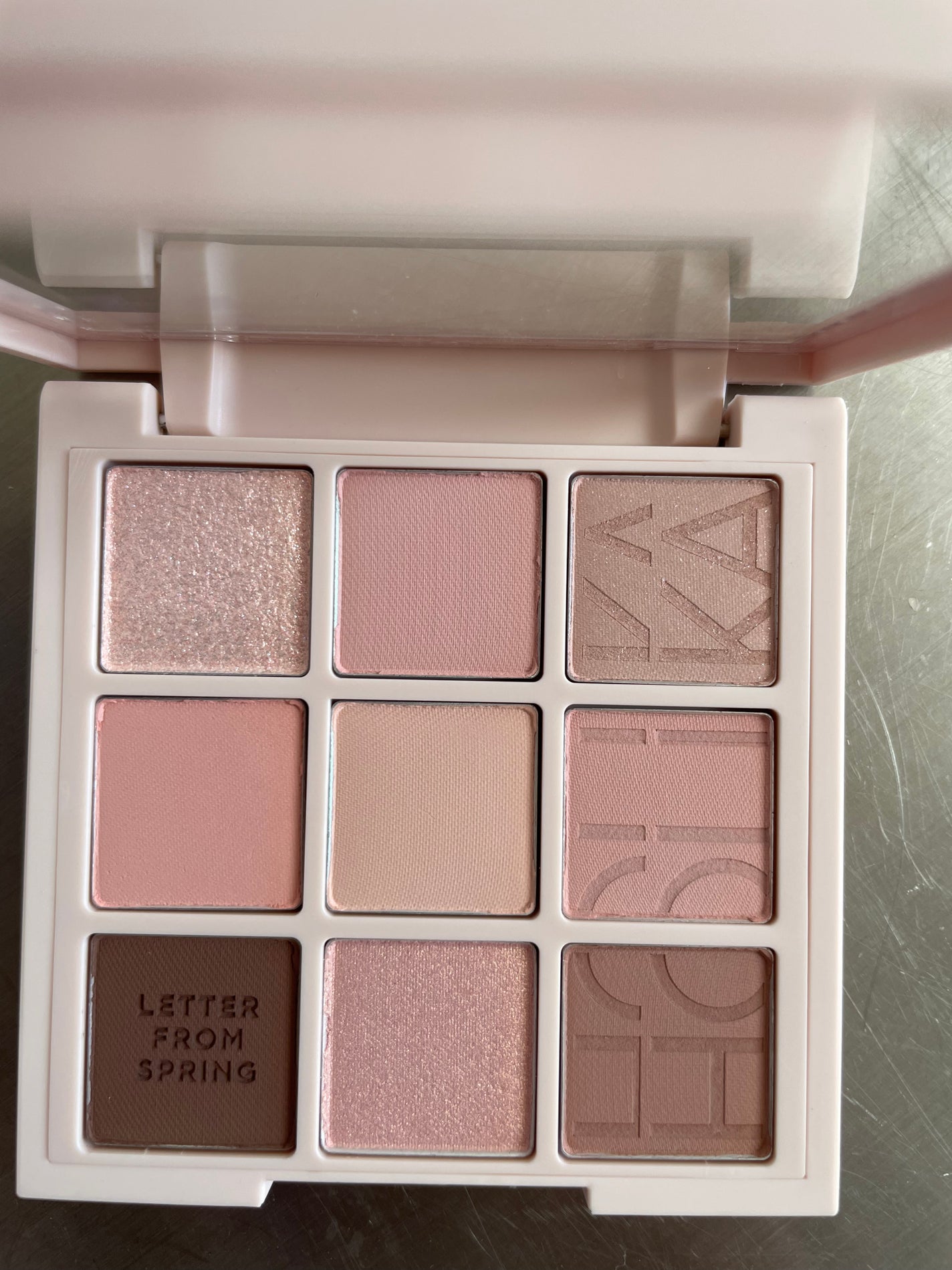 マイフェイブムードアイパレット 9カラー/HOLIKA HOLIKA/アイシャドウパレットを使ったクチコミ(2枚目)