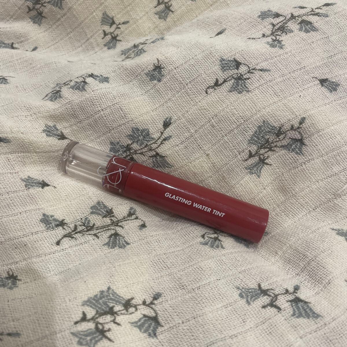 グラスティングウォーターティント/rom&nd/リップティントを使ったクチコミ(1枚目)