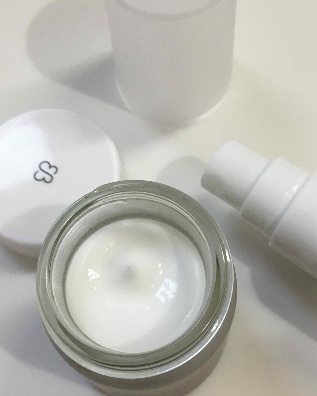 uka ヘアワックス グロッシーニュアンス/uka/ヘアワックス・クリームを使ったクチコミ(2枚目)