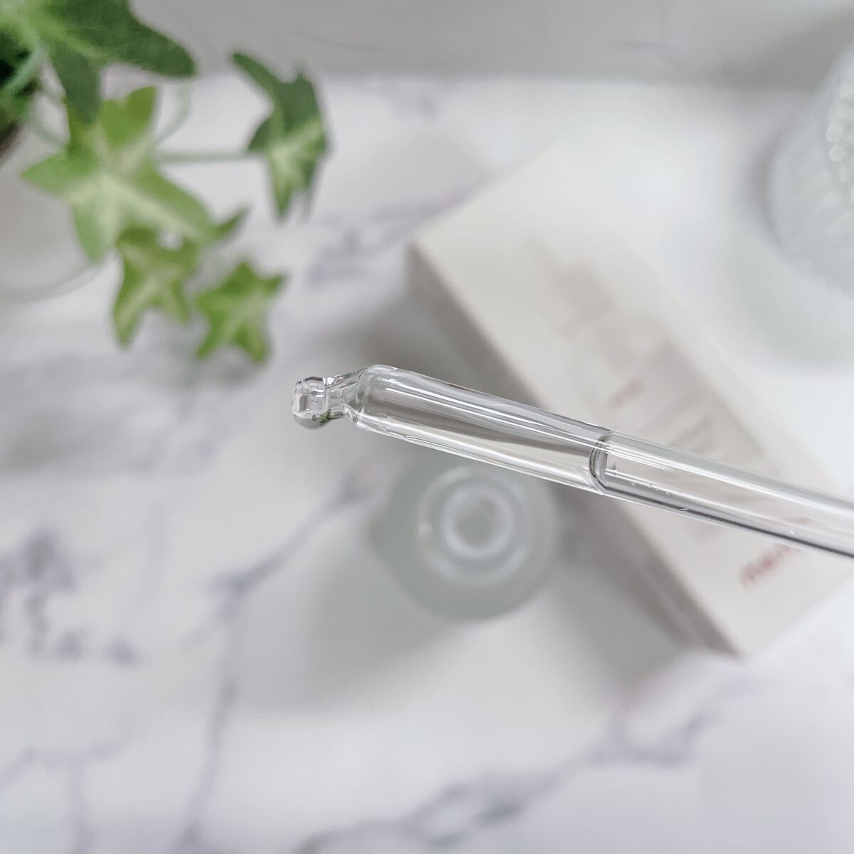 ガラクナイアシン2.0エッセンス/manyo/美容液を使ったクチコミ（3枚目）