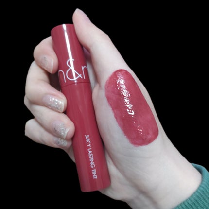 ジューシーラスティングティント/rom&nd/リップティントを使ったクチコミ(1枚目)