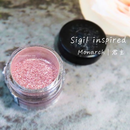 Sigil Inspired Magic Eyeshadows/SIGIL inspired/単色アイシャドウを使ったクチコミ(1枚目)