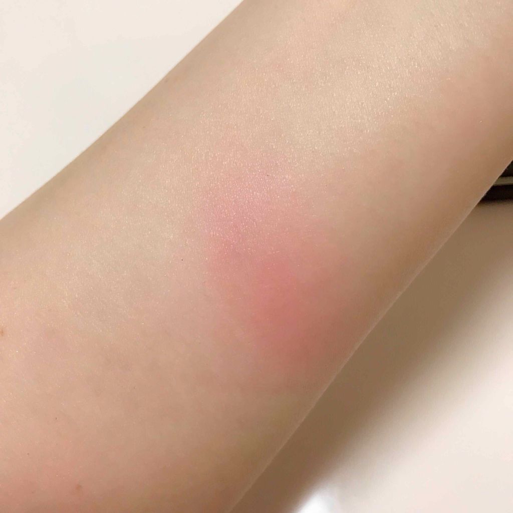 スキニーリッチチーク/excel/パウダーチークを使ったクチコミ(2枚目)