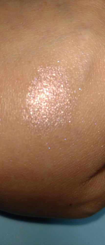 ディオールスキン フォーエヴァー グロウ マキシマイザー/Dior/ハイライトを使ったクチコミ(7枚目)