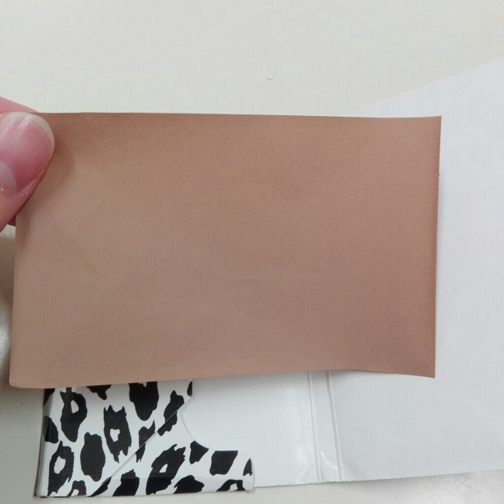 スーパーあぶらとり紙/コンビニック セレクティ サファリ/あぶらとり紙を使ったクチコミ(2枚目)